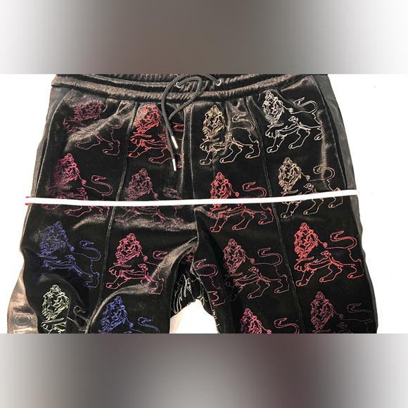 MCM Luxury Velour Jogger Black Multicolor Lion Logo Limited Ed MCM Handbag Brand - Picture 11 of 14